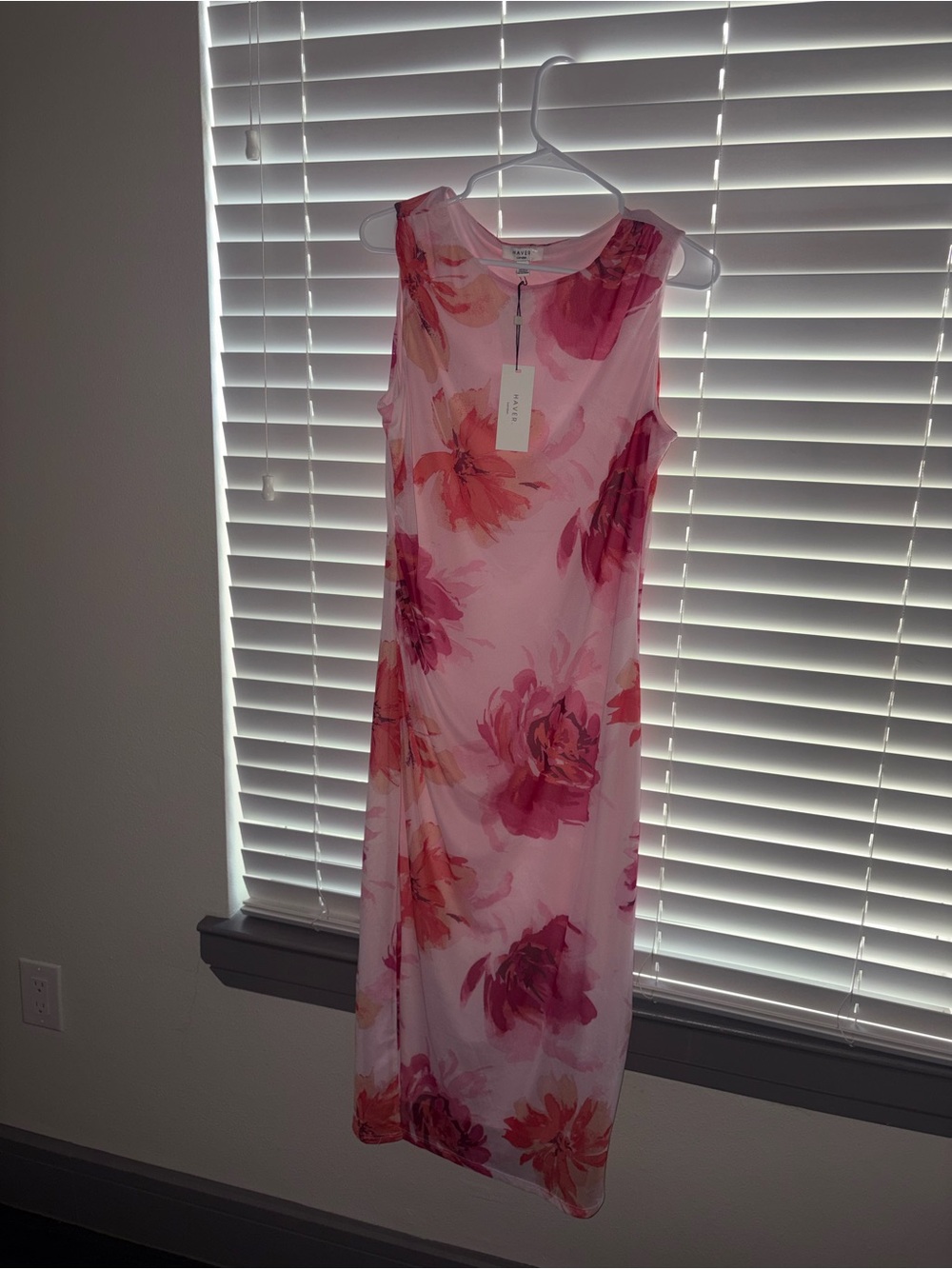 Sleeveless Pink Floral Maxi Dress